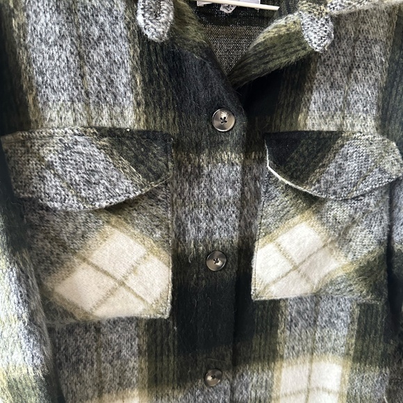 Steve Madden ◡̈ Oversized Flannel Plaid Chloe Shacket NWOT - Picture 4 of 13